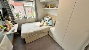 Photo 8- click for photo gallery